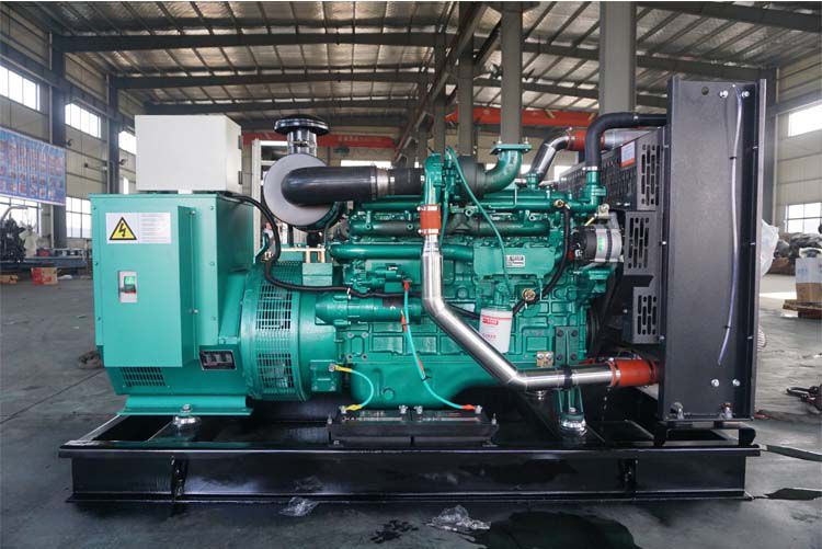 玉柴2400KW柴油發(fā)電機(jī)組YC16VC