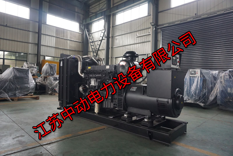 柴油發(fā)電機組的安全操作規(guī)程:確保安全高效的電力供應(圖1) 柴油發(fā)電機組的安全操作規(guī)程:確保安全高效的電力供應(圖1)